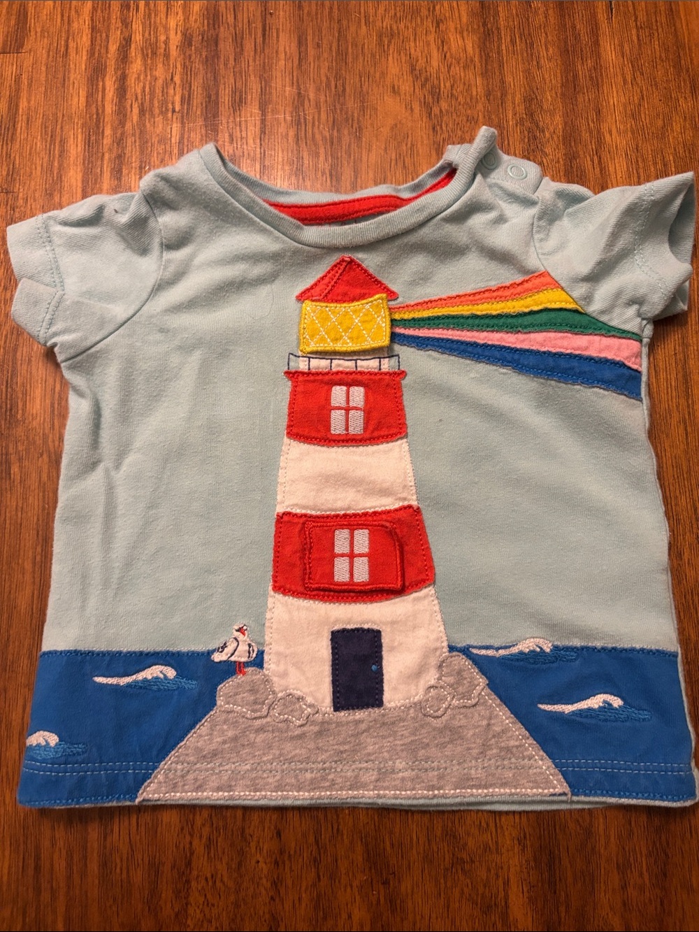 Baby Boden Light Blue Short-Sleeve Tee with Rainbow Lighthouse Appliqué